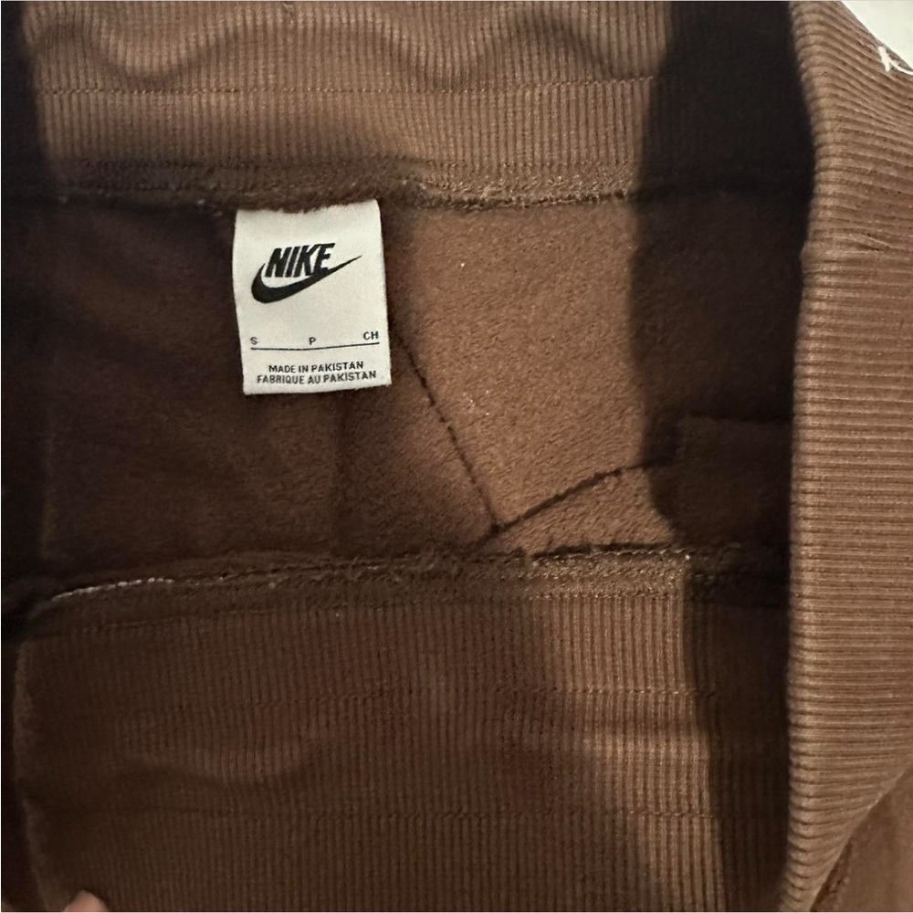SOLD Nike Chocolate Sweatpants